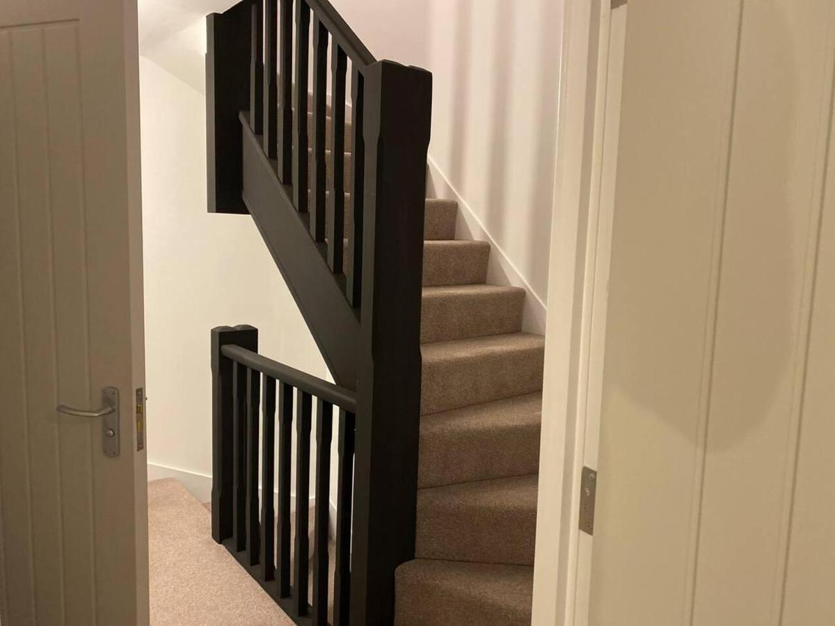 Beautiful 4-Bed House In Lincoln- Close To Centre Zewnętrze zdjęcie